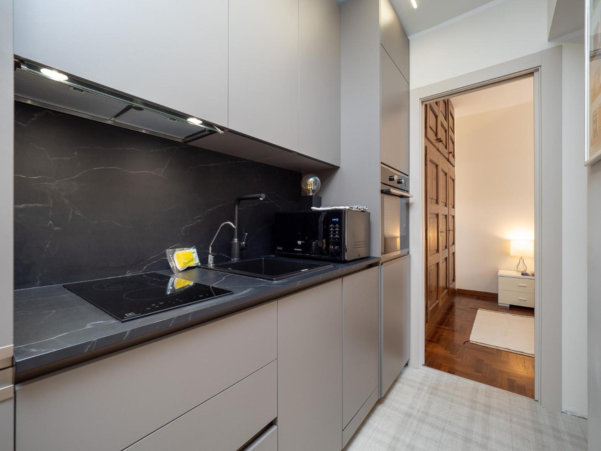 Stylish Flat With Balcony - 15 Min To Duomo Apartment Milan Exterior photo