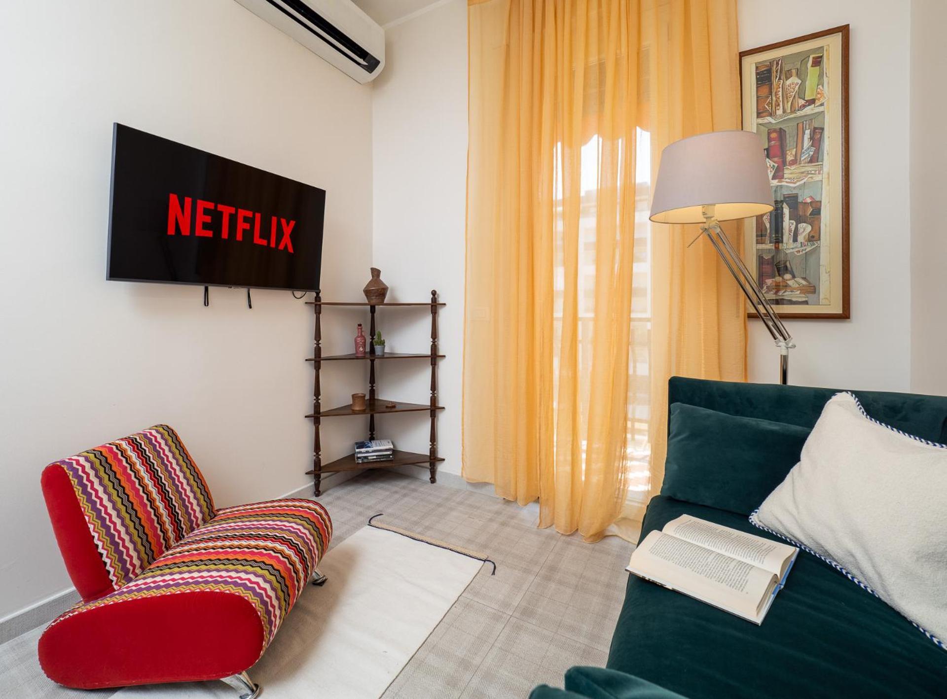 Stylish Flat With Balcony - 15 Min To Duomo Apartment Milan Exterior photo