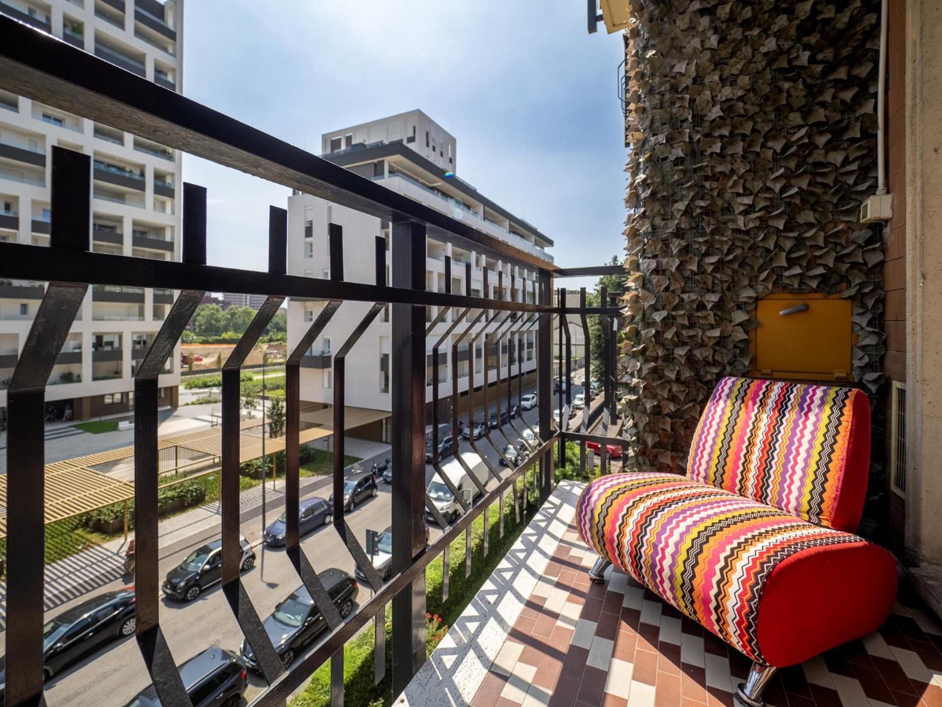 Stylish Flat With Balcony - 15 Min To Duomo Apartment Milan Exterior photo